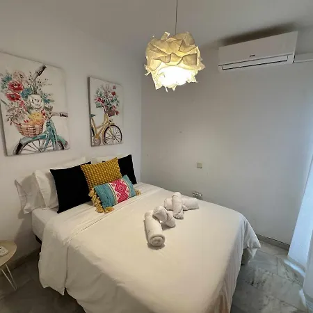 Magenta Apartamento Familiar A 100m De La Playa Apartment *